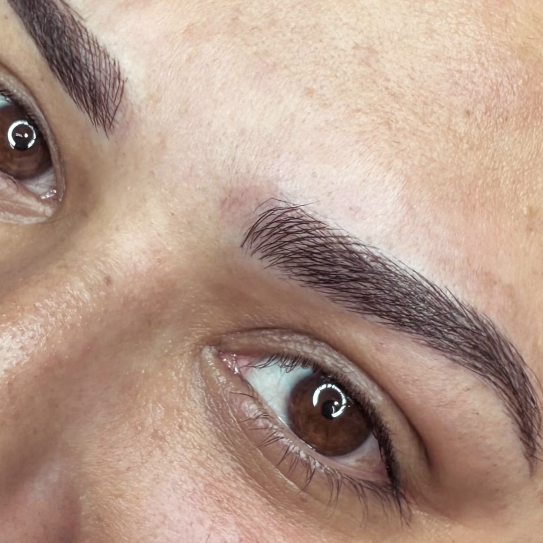 Eyebrow Feathering/Microblading