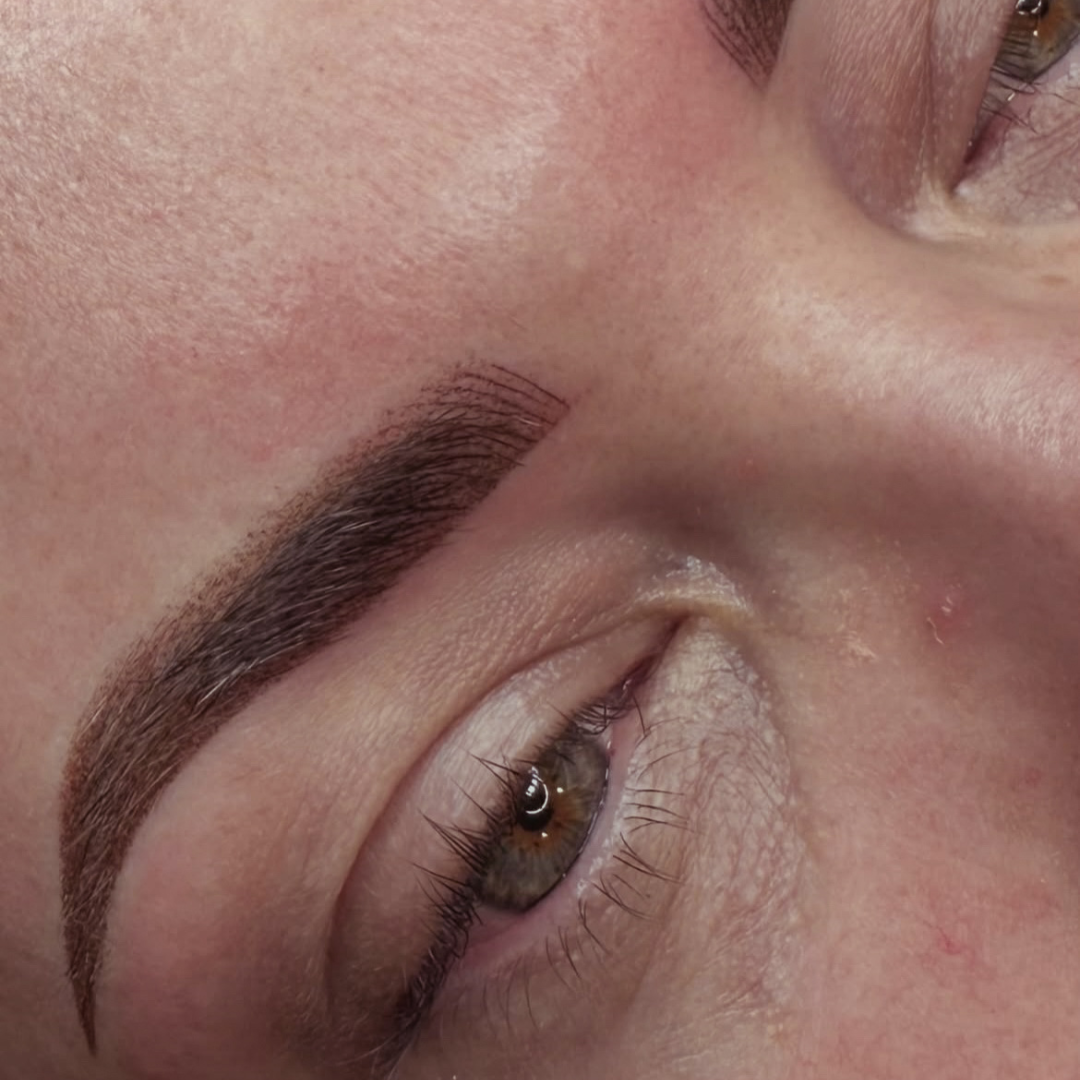 Cashmere/Combination Brows