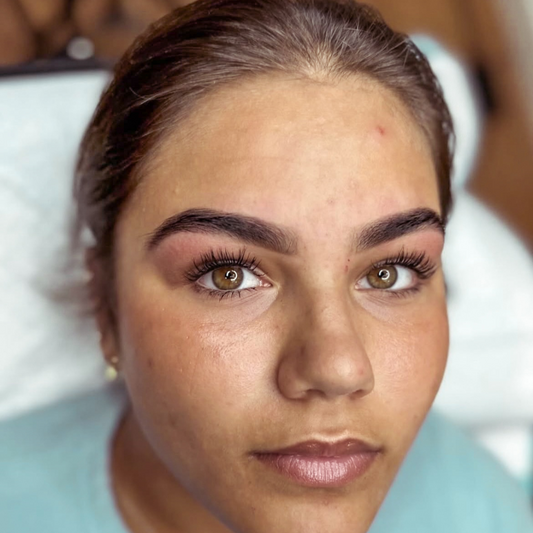 Maintenance Brow Waxing & Tinting