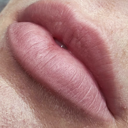 Lip Blushing Colorboost (1-2 years)